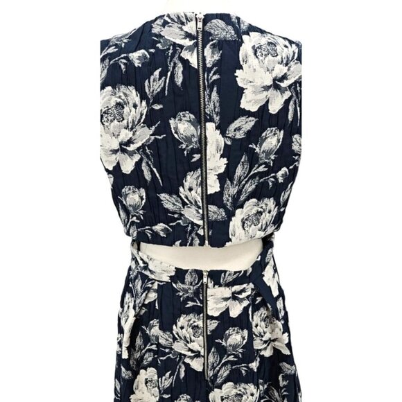 Eva Mendes Cut Out Dress Size 4 Crinkle Textured Floral Stretch Umbrella Blue - Picture 5 of 15